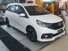Promo BIG Surprise 2019 Honda Mobilio 1.5 RS MPV