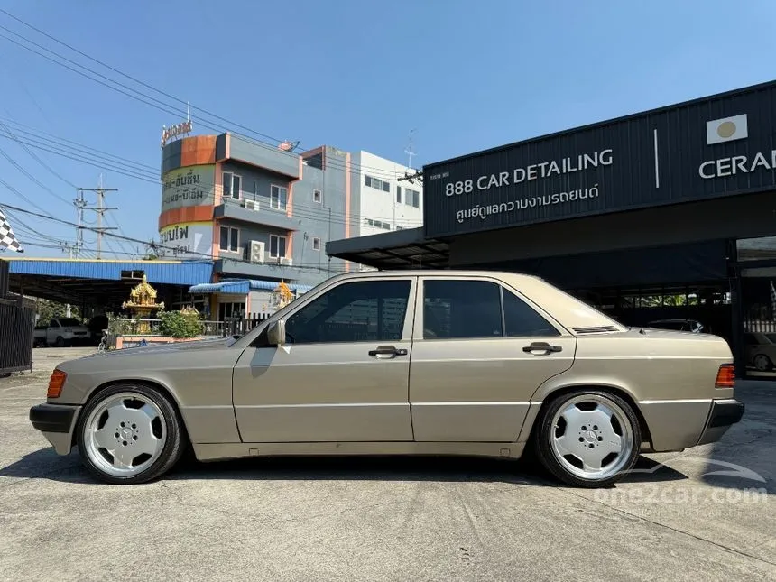 1997 Mercedes-Benz 190E Classic Sedan