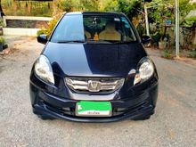 2013 Honda Brio 1.2 (ปี 11-16) Amaze V Sedan AT