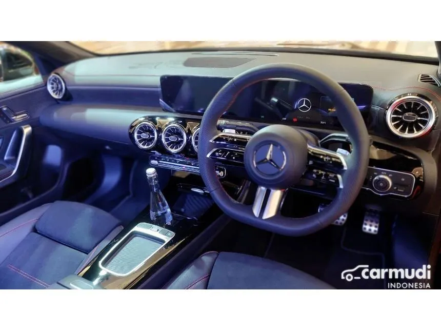 2024 Mercedes-Benz CLA200 AMG Line Coupe