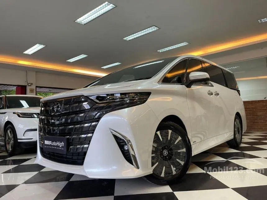 Jual Mobil Toyota Alphard 2024 HEV 2.5 di DKI Jakarta Automatic MPV Putih Rp 1.875.000.000