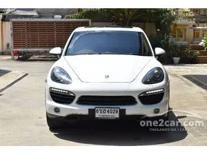 2013 Porsche CAYENNE 3.0 S Hybrid SUV