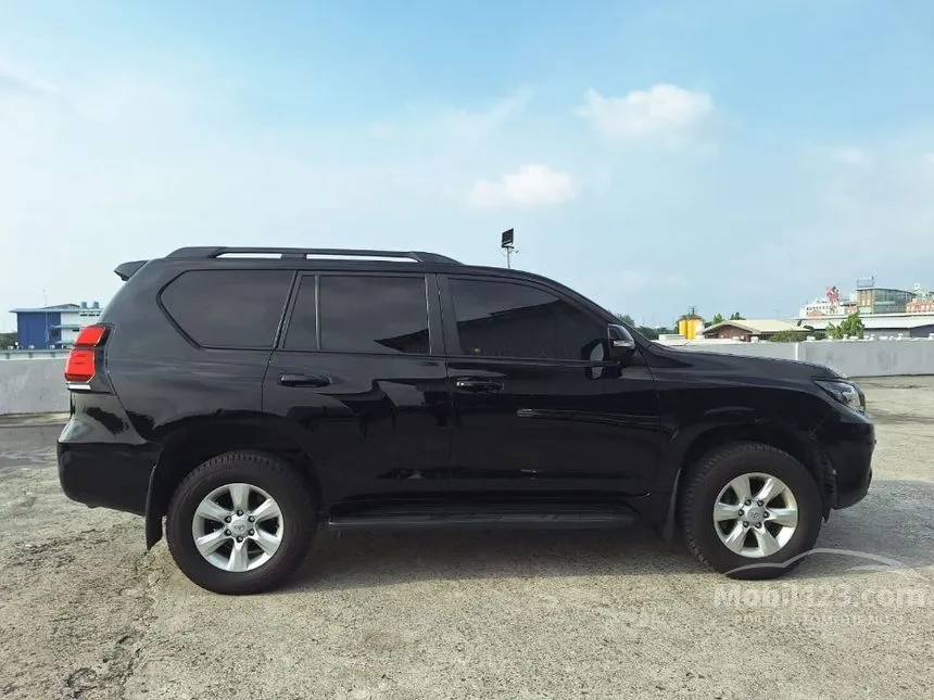 2013 Toyota Land Cruiser Prado TX L SUV
