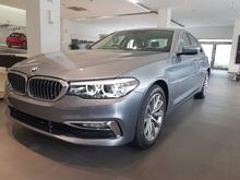 DISKON BONUS TERBESAR TERBAIK SE INDONESIA, BUNGA 0 PERSEN, DIJAMIN PUAS UNTUNG 2018 BMW 520i 2.0 Luxury Sedan
