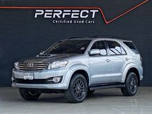 2015 Toyota Fortuner 3.0 (ปี 12-15) V SUV AT