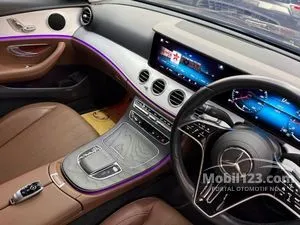2021 Mercedes-Benz E200 2.0 Avantgarde Sedan