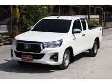 2019 Toyota HILUX REVO 2.4 Smart Cab J Pickup