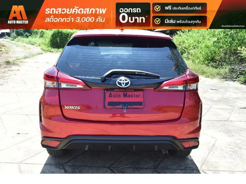 2023 Toyota YARIS Sport Hatchback