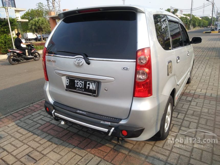 Jual Mobil  Toyota Avanza  2005  G 1 3 di Jawa Barat Manual 