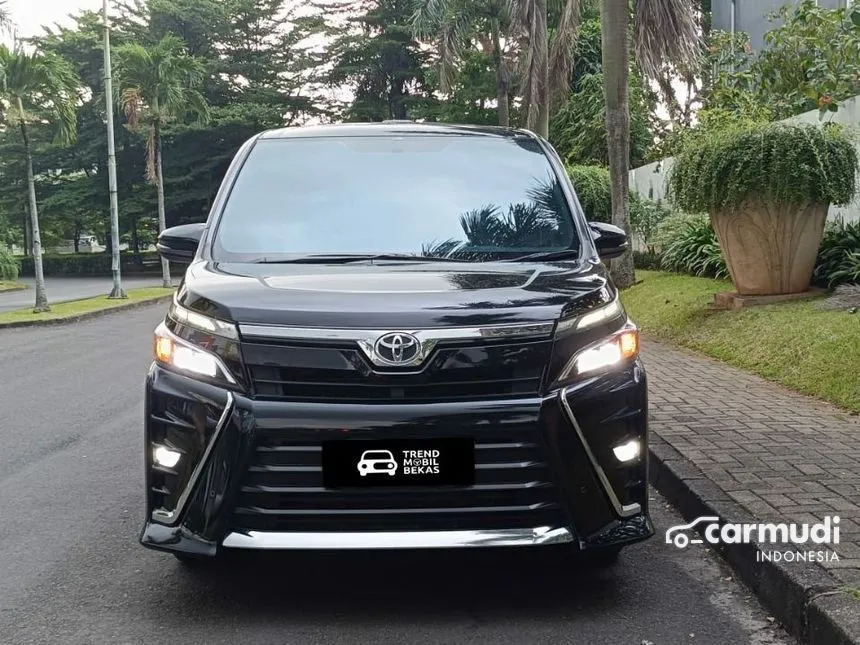 2019 Toyota Voxy MPV