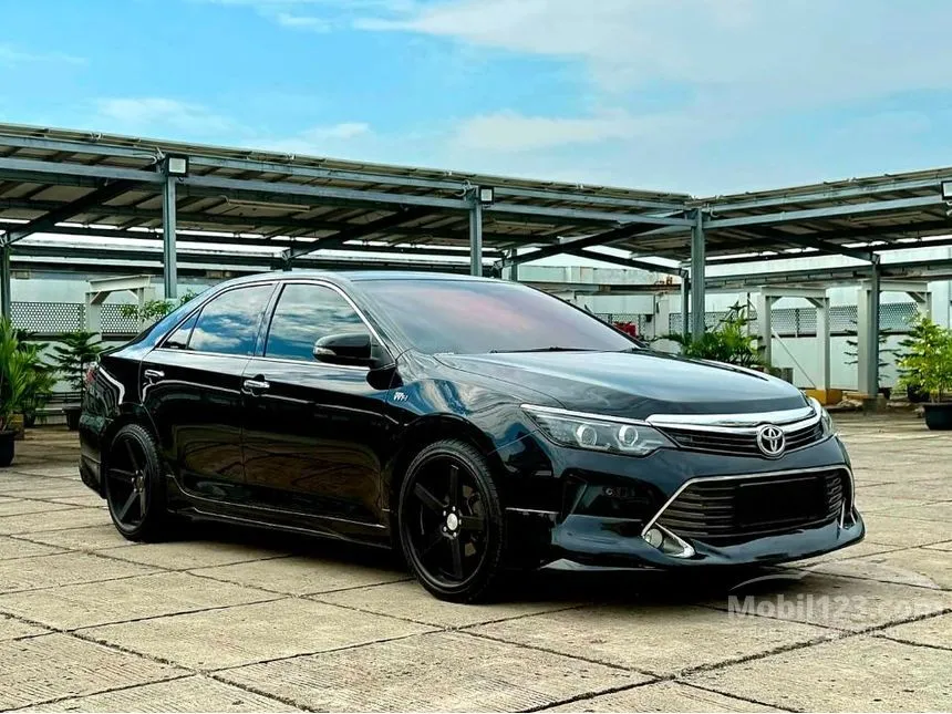 2012 Toyota Camry V Sedan