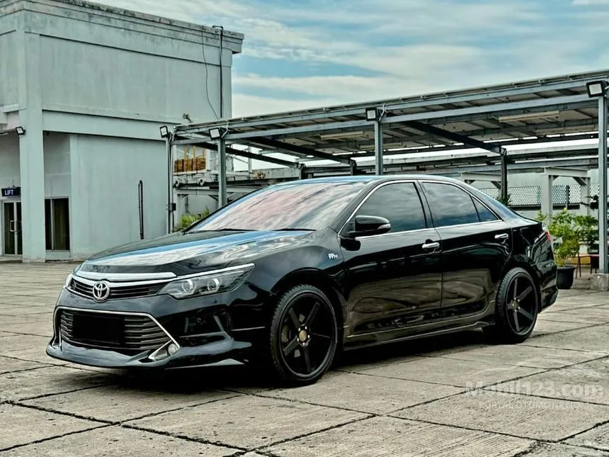 2012 Toyota Camry V Sedan