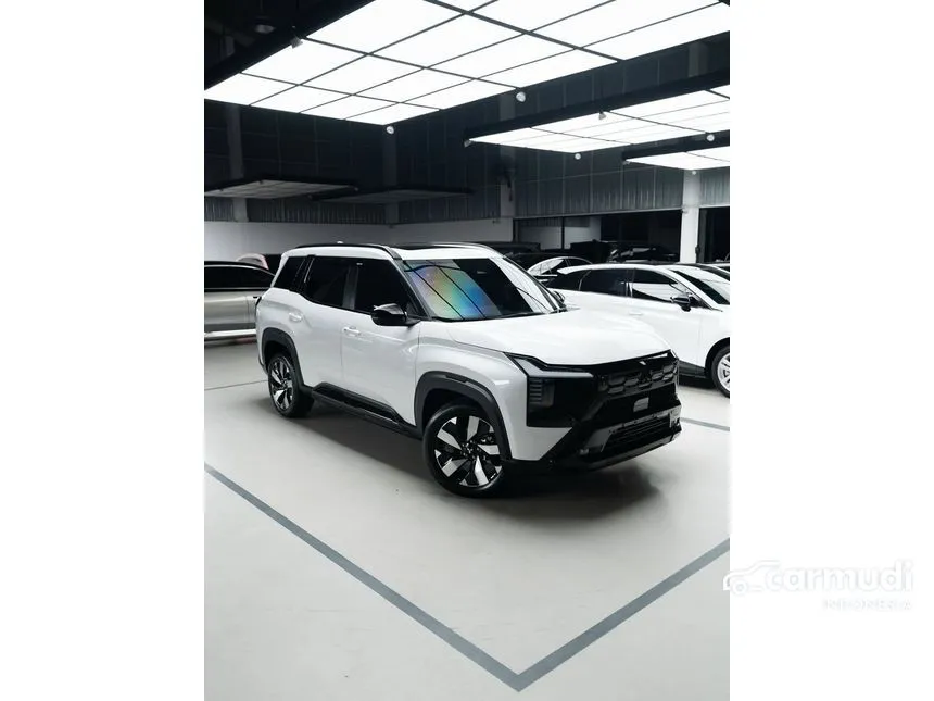 2025 Mitsubishi Destinator Ultimate SUV