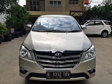 Toyota Kijang Innova 2.0 G 2013 MT Silver emas metalik , like new , gesit irit