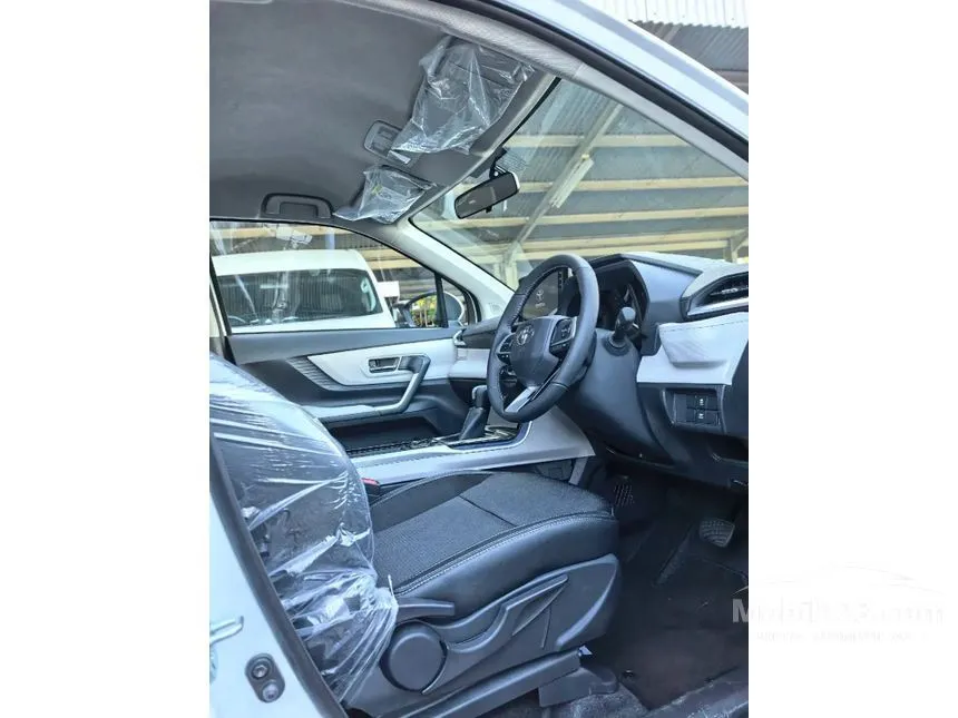 2026 Toyota Veloz V HEV MPV
