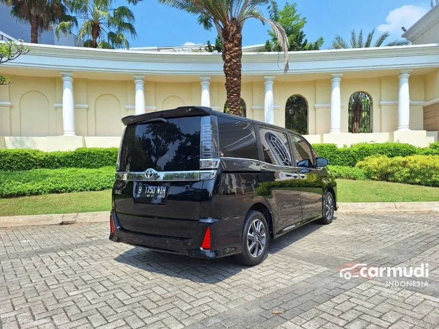 2018 Toyota Voxy Wagon