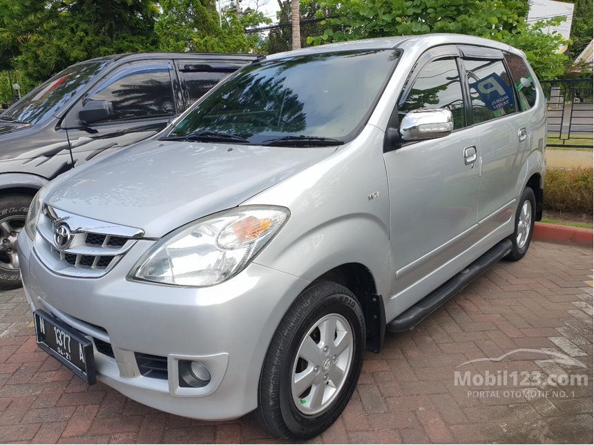 2011 Toyota Avanza G MPV