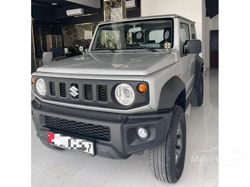 Jual Mobil Suzuki Jimny 2024 5 Door (2 Tone) 1.5 di Jawa Barat Automatic SUV Abu