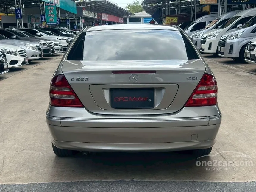 2006 Mercedes-Benz C220 Elegance CDI Sedan