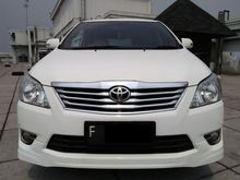 Toyota Kijang Innova 2.0 V Luxury TAhun 2013 AT Putih Metalik Super sehat