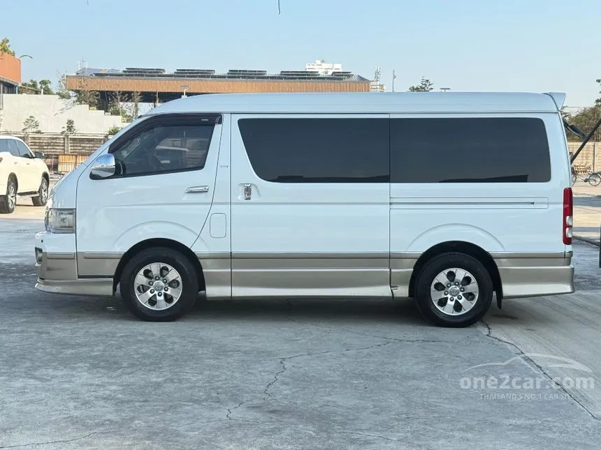 2007 Toyota VENTURY V Van