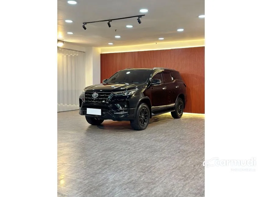 2023 Toyota Fortuner GR Sport 4X2 SUV
