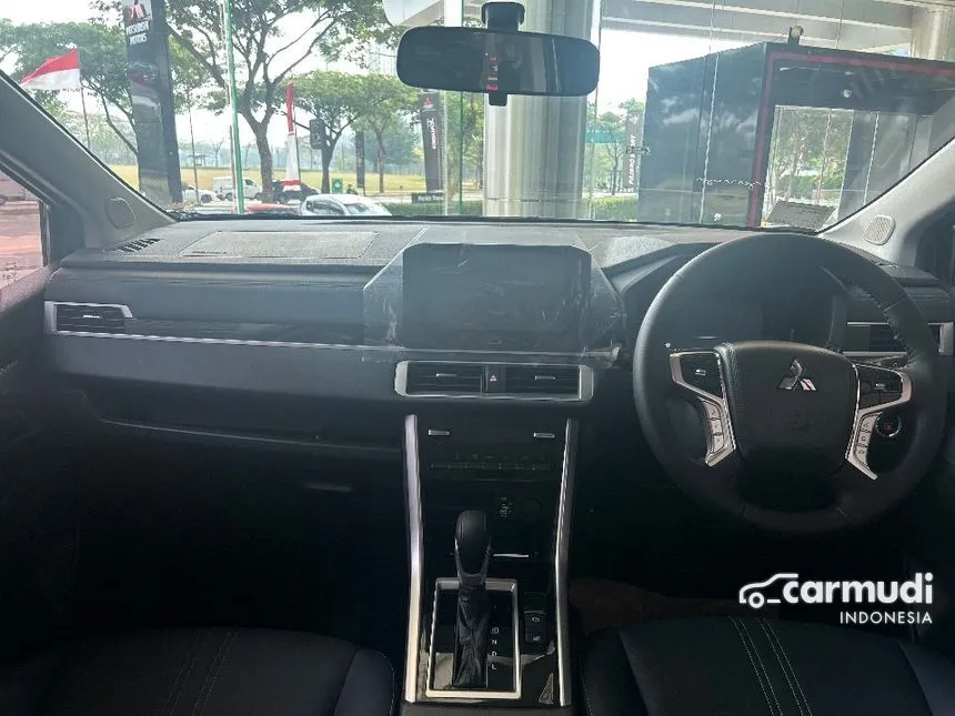 2025 Mitsubishi Xpander Cross Premium MPV