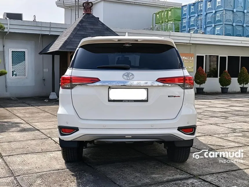2018 Toyota Fortuner VRZ TRD 4X2 SUV