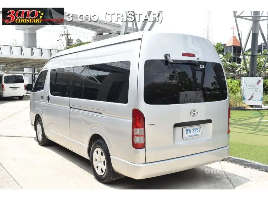 2012 Toyota HIACE D4D Van