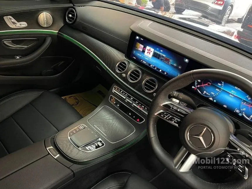 2023 Mercedes-Benz E300 AMG Line Sedan