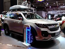 2019 Chevrolet Trailblazer 2.5 LTZ CARI HARGA TERMURAH YA DISINI