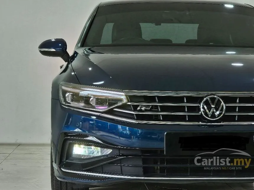 2022 Volkswagen Passat R-line Sedan