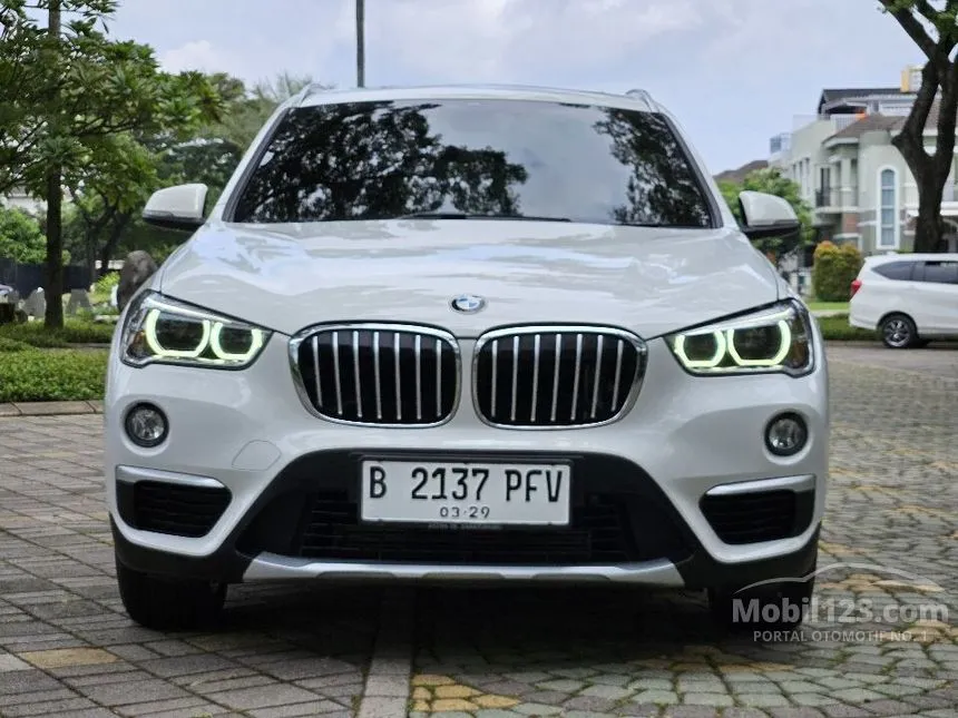 Jual Mobil BMW X1 2018 sDrive18i Dynamic 1.5 di Banten Automatic SUV Putih Rp 412.000.000