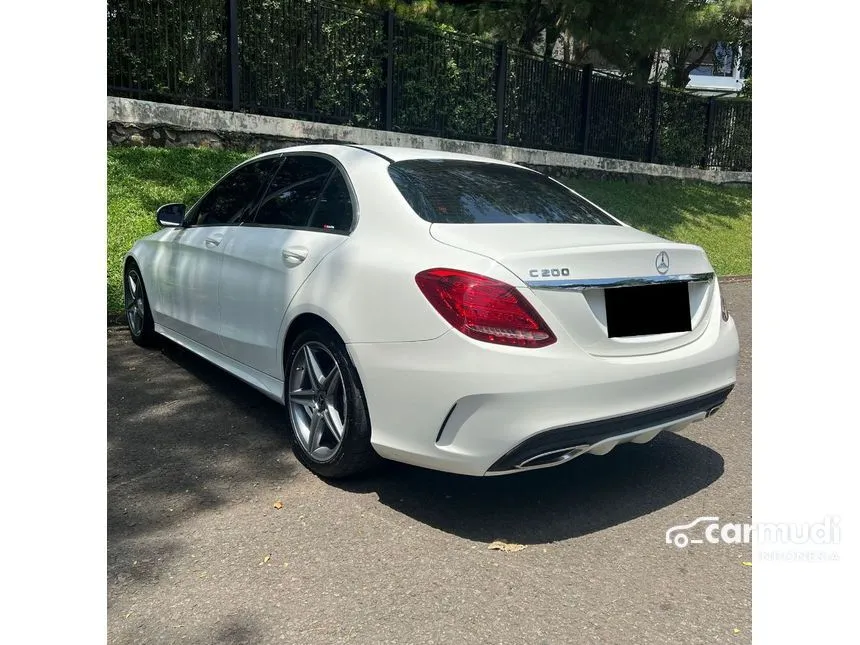 2018 Mercedes-Benz C200 AMG Line Sedan