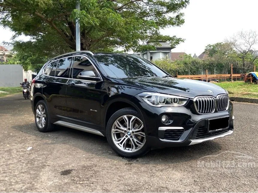 Jual Mobil BMW X1 2018 sDrive18i xLine 1.5 di DKI Jakarta Automatic SUV Hitam Rp 439.000.000