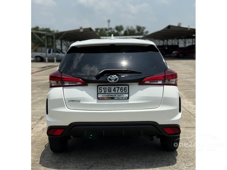 2024 Toyota YARIS Sport Hatchback