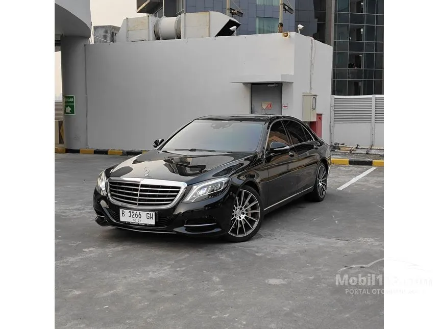 2016 Mercedes-Benz S400L Exclusive AMG Line Sedan