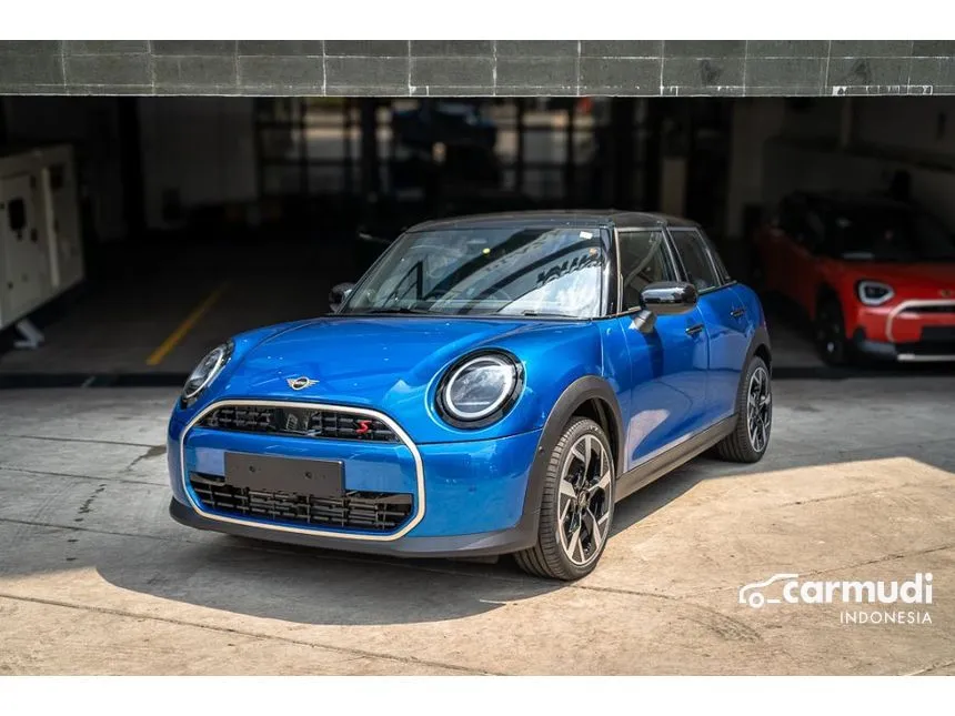 2025 MINI Cooper Cooper S Hatchback