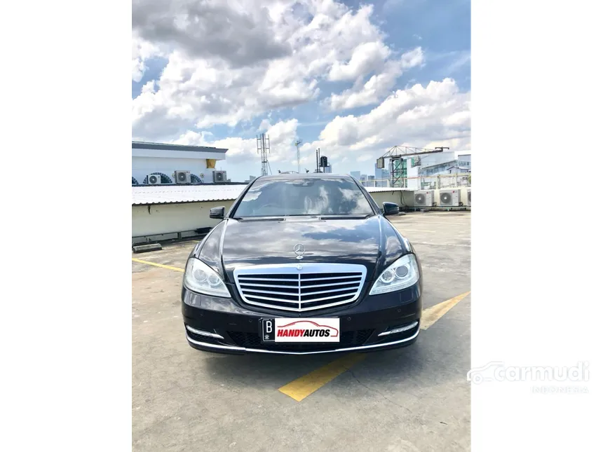 2011 Mercedes-Benz S300L Solitaire Sedan