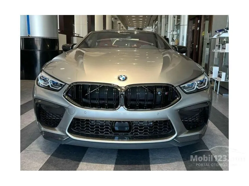 2022 BMW M8 Competition Coupe