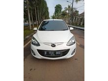 2012 Mazda 2 1.5 R Sedan AUTOMATIC Putih Tv Dvd Bloototh