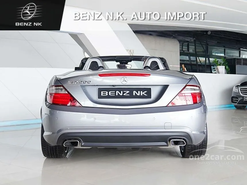 2012 Mercedes-Benz SLK200 AMG Dynamic Convertible
