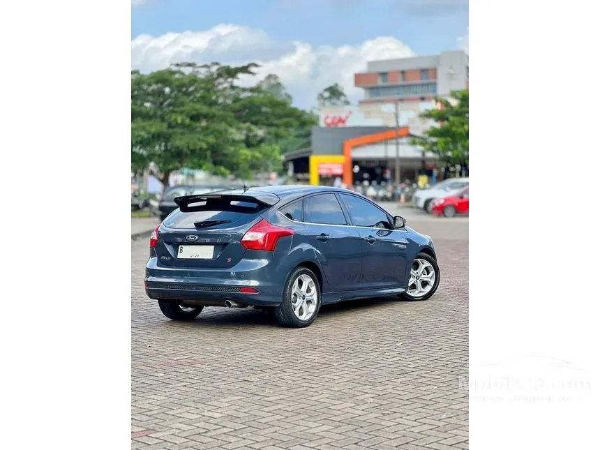 2012 Ford Focus Sport Hatchback