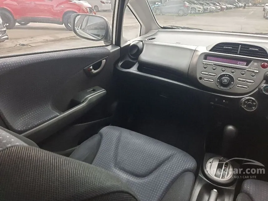 2009 Honda Jazz V i-VTEC Hatchback