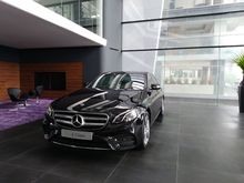 2018 Mercedes-Benz E300 AMG, TDP 130 Juta