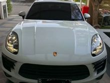 Mobil kesayangan Porsche Macan 3.0 S twin turbo