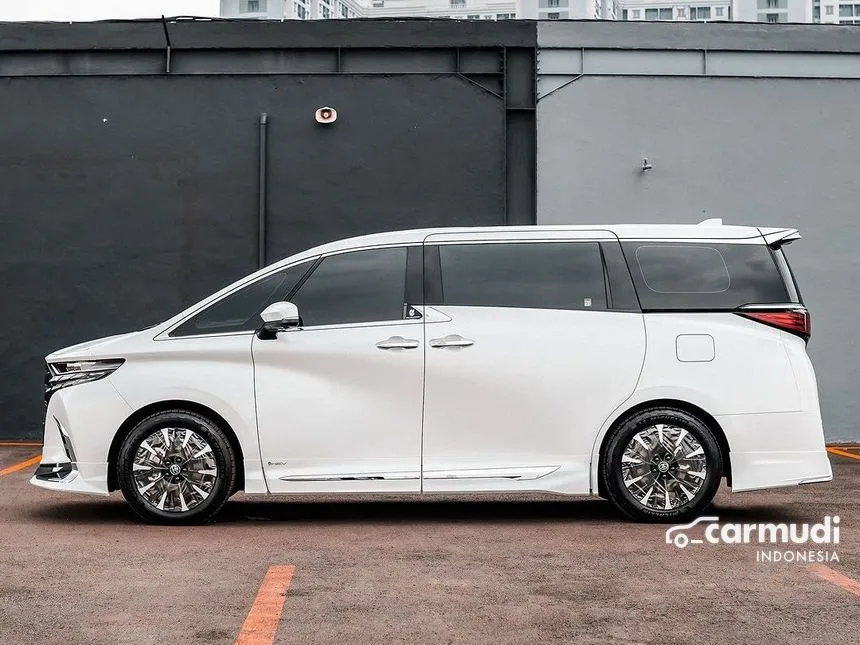 2024 Toyota Alphard HEV Modellista MPV