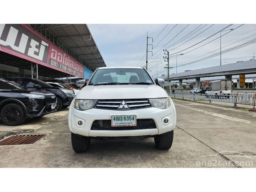2015 Mitsubishi TRITON GLS Plus Mega Cab Pickup