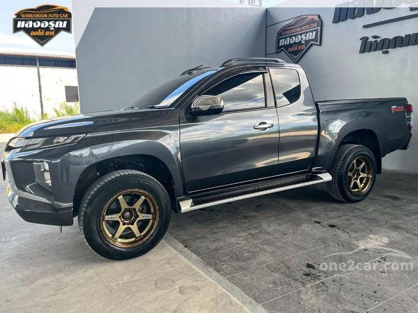 2019 Mitsubishi TRITON GT Plus Mega Cab Pickup