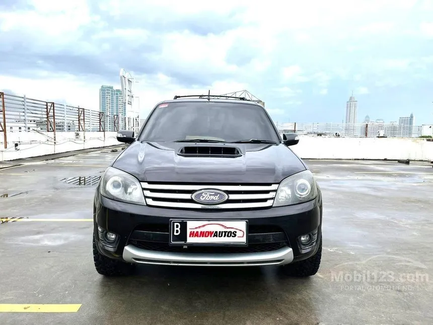 2009 Ford Escape 4x2 XLT SUV